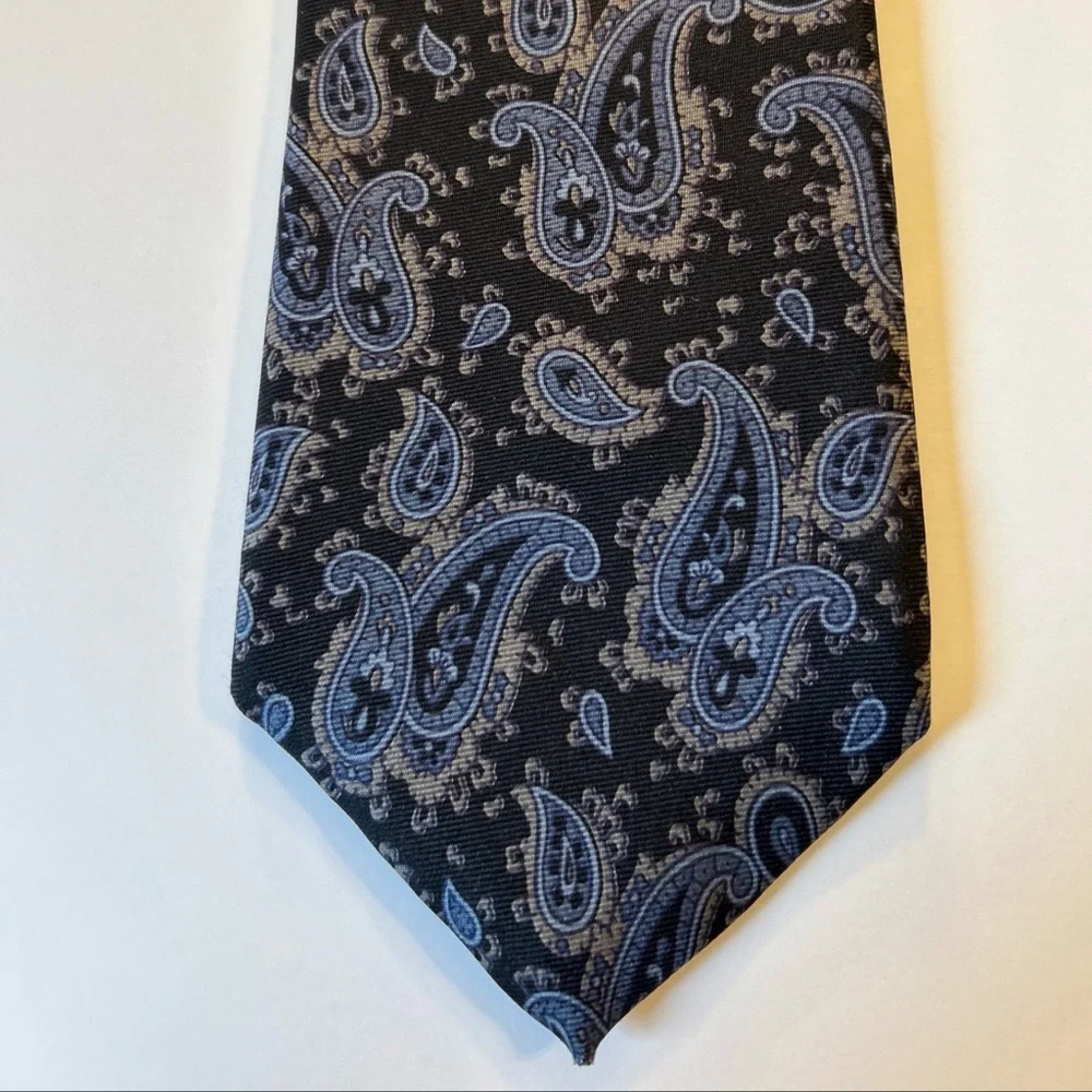 Hardie Amies‎ London Silk Necktie Classic Tan & Blue Paisley Sophisticated